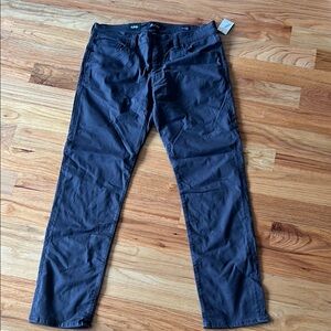 Men’s 34 Heritage Courage Straight Leg Pants